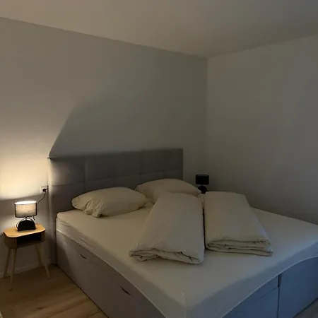 Als Zimmer&suiten Lambach (Wels-Land)