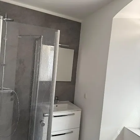 Privatunterkunft Als Zimmer&suiten