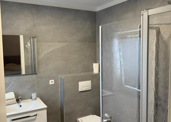 Als & Проживание в семье